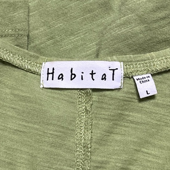 Habitat Clothes To Live In Size Large Tunic Top V-Neck T-Shirt Green Knit Pocket - Picture 5 of 8